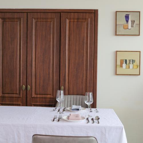 Linendo Linen Tablecloth - 60 x 84 Inch White